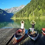 Jungbrunn Der Gutzeitort Hotel *