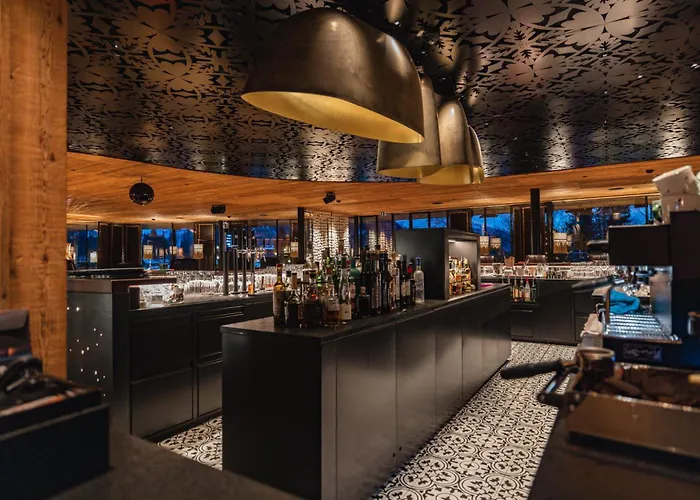 ホテル Jungbrunn Der Gutzeitort タンハイム